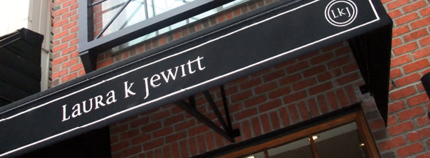 Laura K jewitt